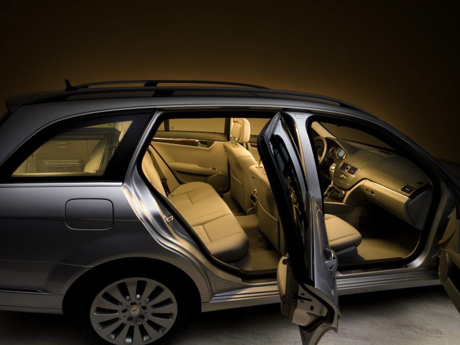  Mercedes-Benz C-Class Estate 2007 года  (фото 50 из 237)